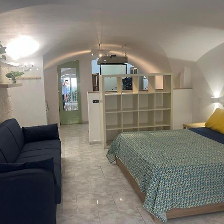La Maison Des Voyageurs Bari Kültér fotó